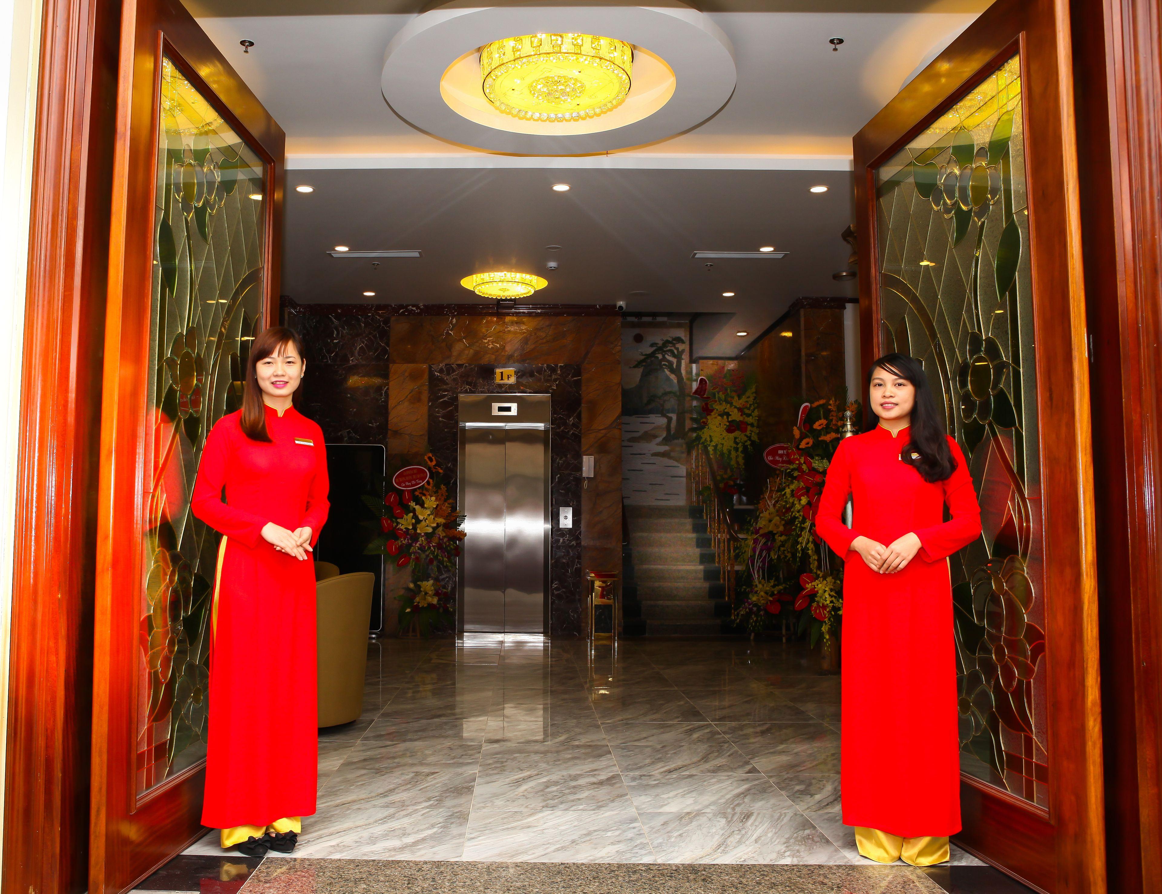 A1 Hill Hanoi Hotel — Photos 1